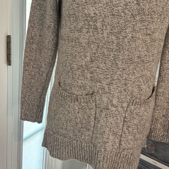 LOFT Cowl Neck Patch Pocket Tunic Sweater | Gray & White | Size XS - Picture 2 of 9